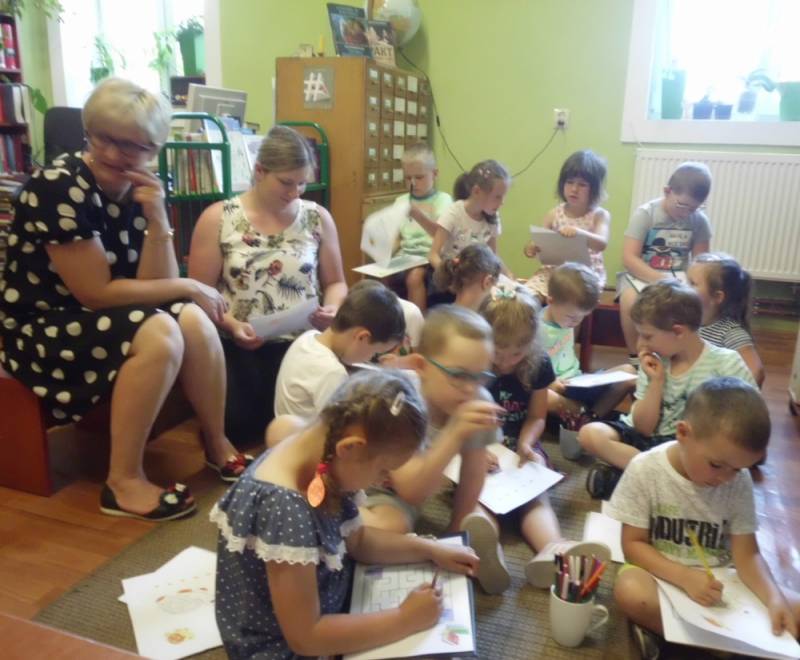 Zdjęcie: Odwiedziny przedszkolaków w bibliotece